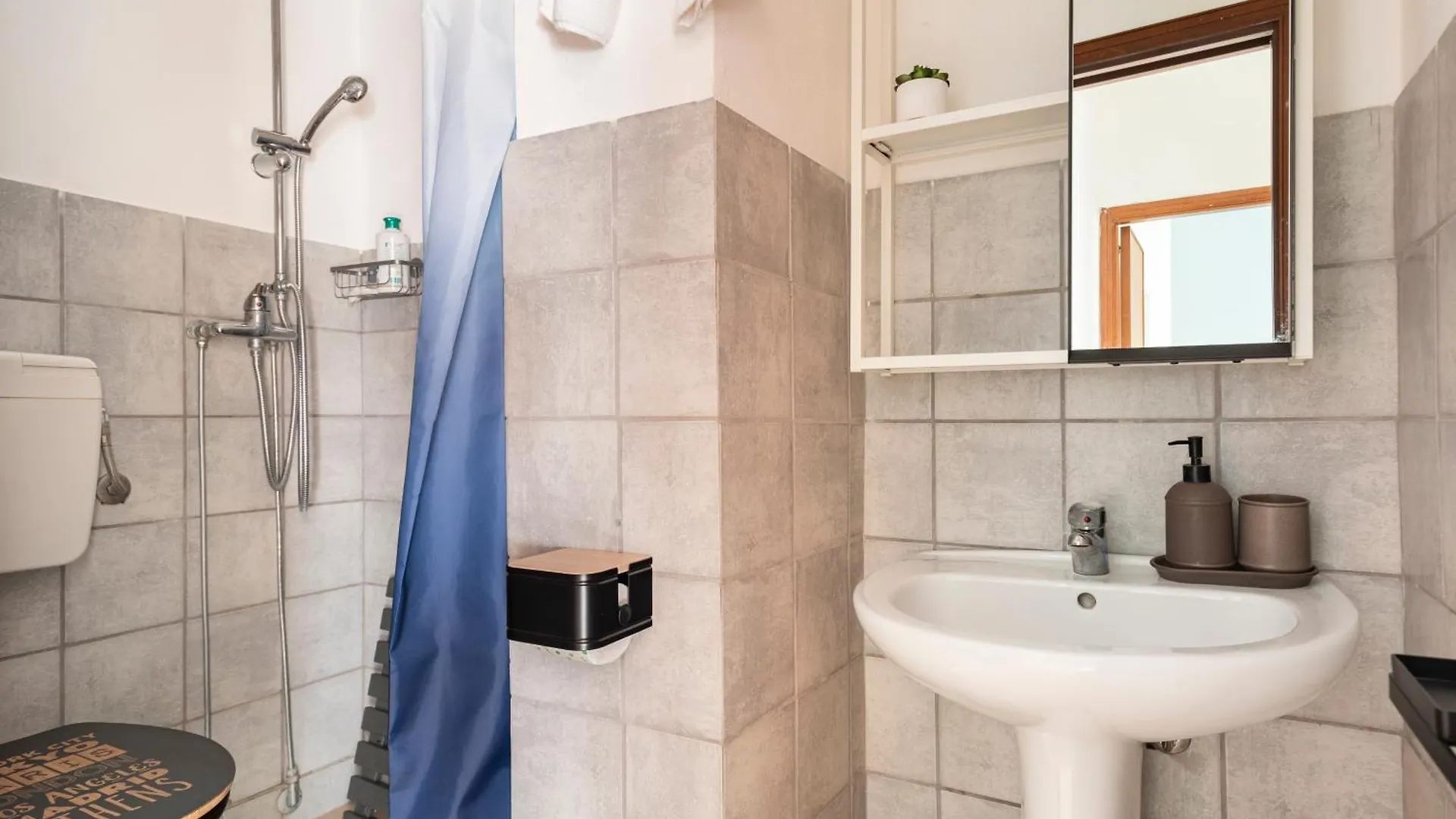 Punto Al Capo Appartamento Intero O Stanze Matrimoniali Con Bagno Privato Palermo Guest house