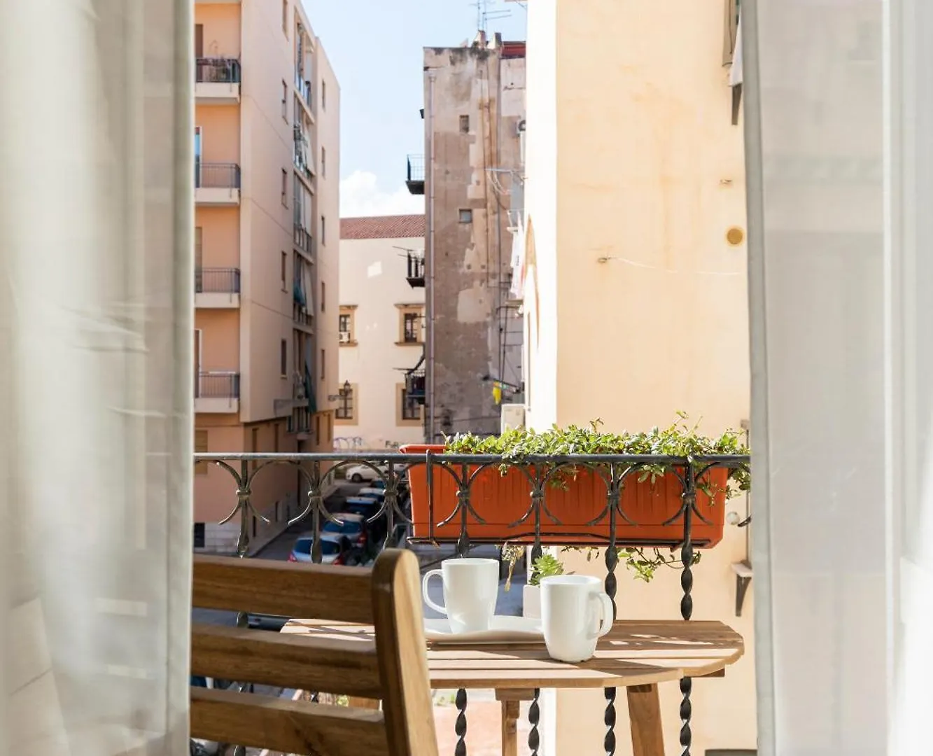 Punto Al Capo Appartamento Intero O Stanze Matrimoniali Con Bagno Privato Palermo 0*,
